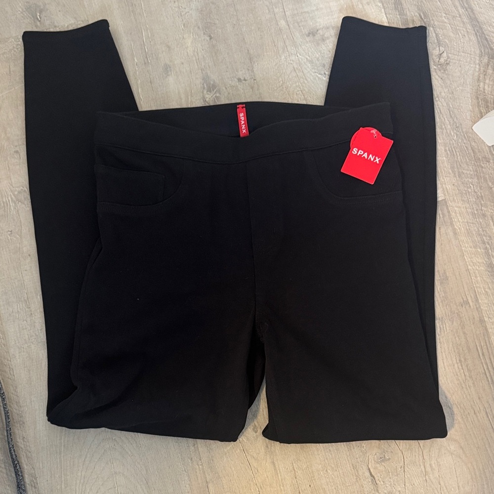 SPANX Black Everyday Pull-On Leggings